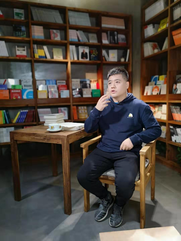 樊登亲临重庆与书迷开启一场文化交流会